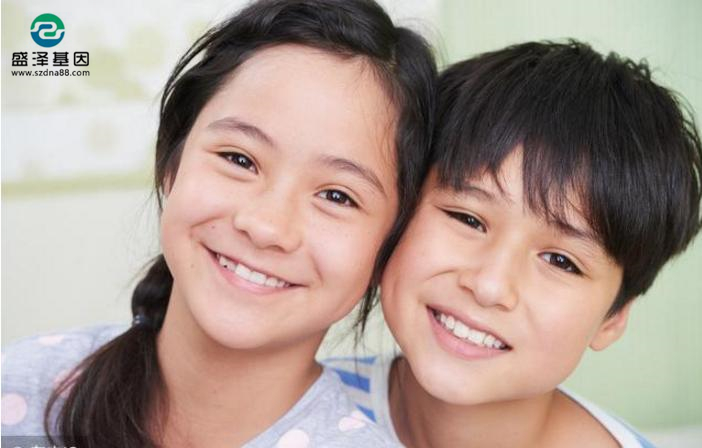 親子鑒定發現倆孩都不是親生？丈夫起訴離婚！