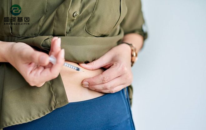 親子鑒定發現兒子并非親生，糾結的他做了一個痛苦的抉擇！