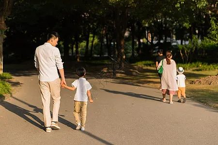 司法親子鑒定的意義在于消除鑒定人疑慮,維護(hù)家庭的和睦和穩(wěn)定 司法親子鑒定的意義在于消除鑒定人疑慮,維護(hù)家庭的和睦和穩(wěn)定