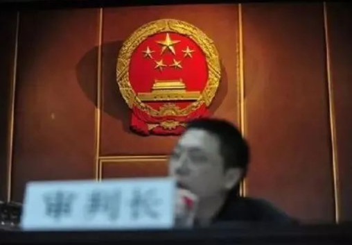 親子鑒定證明非婚生子法院會判決離婚嗎？可以要求過錯方賠償嗎？