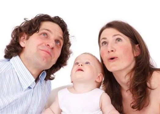 為什么這么多做親子鑒定上戶口、財產的事情？